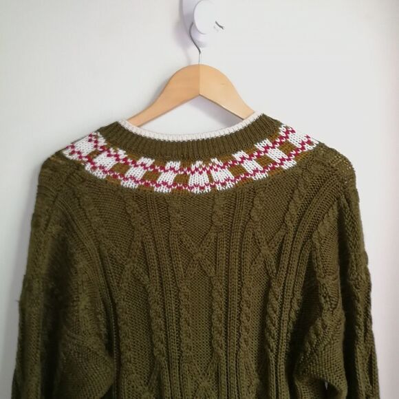 VINTAGE Fair Isles Green V Neck Cable Chunky Knitted Wool Sweater Size Medium - Picture 8 of 12